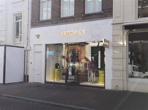 foto's van versace amsterdam|Versace Amsterdam P.C. Hoofstraat .